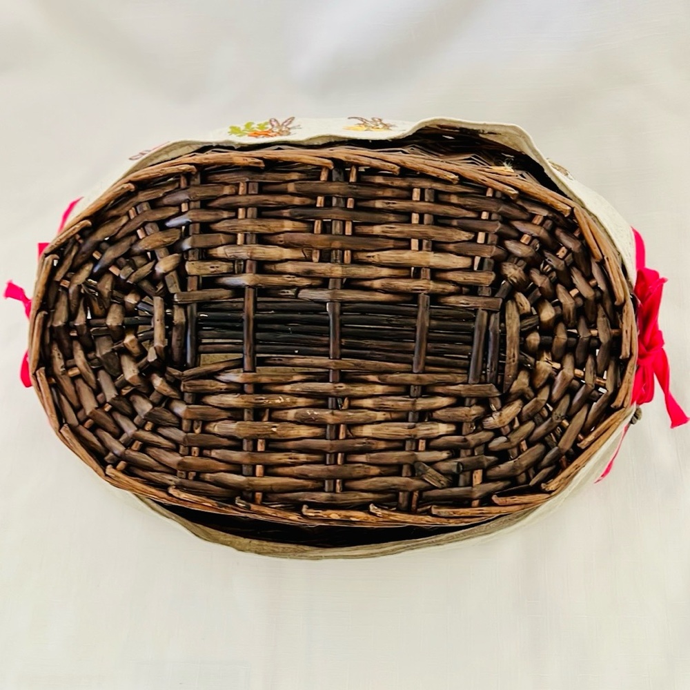 Wicker Basket with Embroidered Bunny Liner - Picture 5 of 10